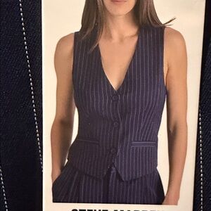 Steve Madden Navy Pinstripe Sleeveless Vest. NWT Size XL